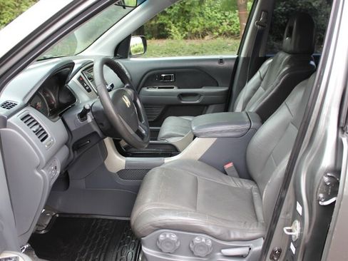 Used 2007 Honda Pilot LX image 10