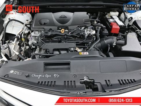 Used 2024 Toyota Camry SE image 36
