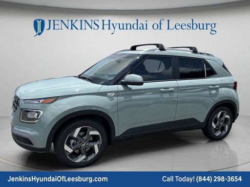 New 2026 Hyundai Venue SEL FWD image 9