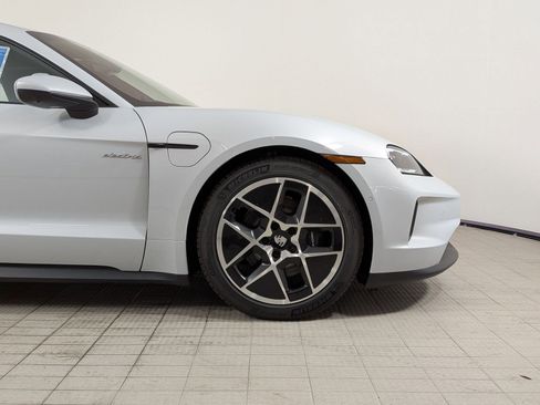 New 2026 Porsche Taycan AWD/4WD image 11