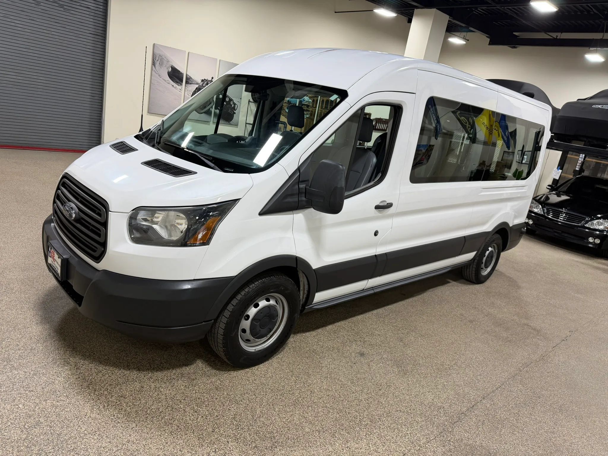 Used 2015 Ford Transit 350 XL RWD image 10