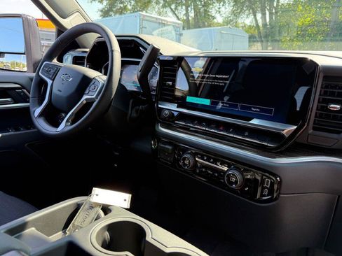 New 2026 Chevrolet Silverado 2500 LT w/ Trail Boss Package AWD/4WD image 8