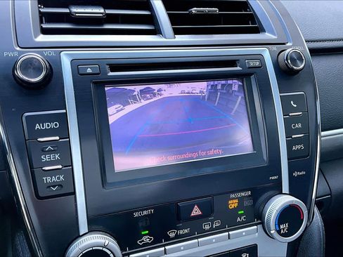 Used 2012 Toyota Camry SE image 28