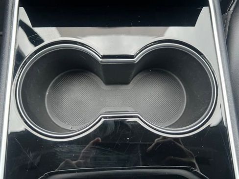 Used 2018 Tesla Model 3 Mid Range image 28