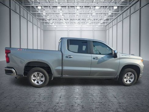 Used 2026 Chevrolet Silverado 1500 LT AWD/4WD image 7