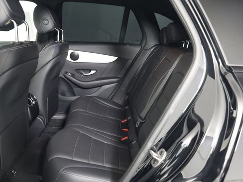 Used 2022 Mercedes-Benz GLC 300 image 33