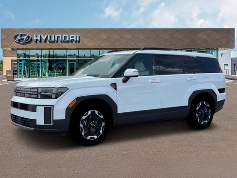 New 2026 Hyundai Santa Fe SEL image 2