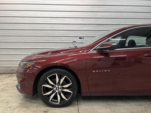 Used 2016 Chevrolet Malibu LT image 4