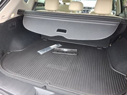 Certified 2023 Nissan Murano Platinum w/ Cargo Package AWD/4WD image 30
