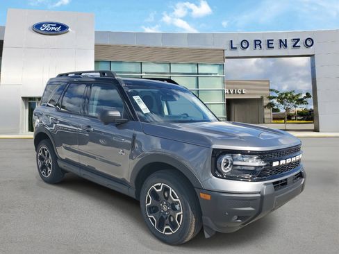 New 2025 Ford Bronco Sport Outer Banks w/ Outer Banks Tech Package+ image 3