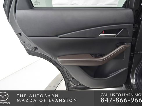 Used 2025 MAZDA CX-30 AWD 2.5 S w/ Premium Package image 30