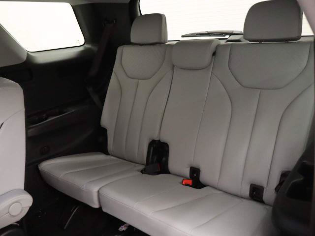 Used 2024 Hyundai Palisade SEL FWD image 18