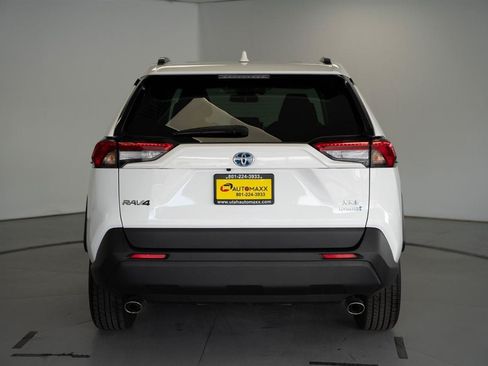 Used 2023 Toyota RAV4 XLE w/ Convenience Package AWD/4WD image 6