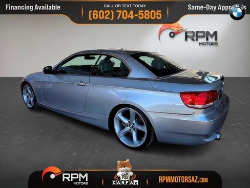 Used 2010 BMW 335i Convertible w/ Premium Pkg image 4