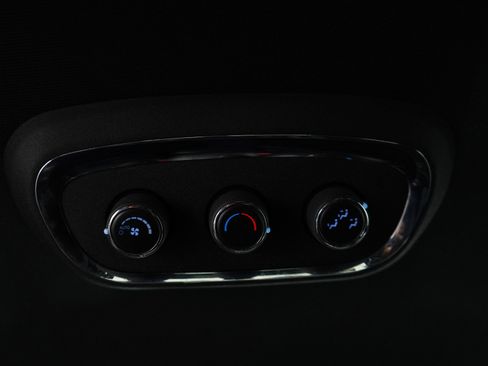 Used 2019 Dodge Durango GT image 21