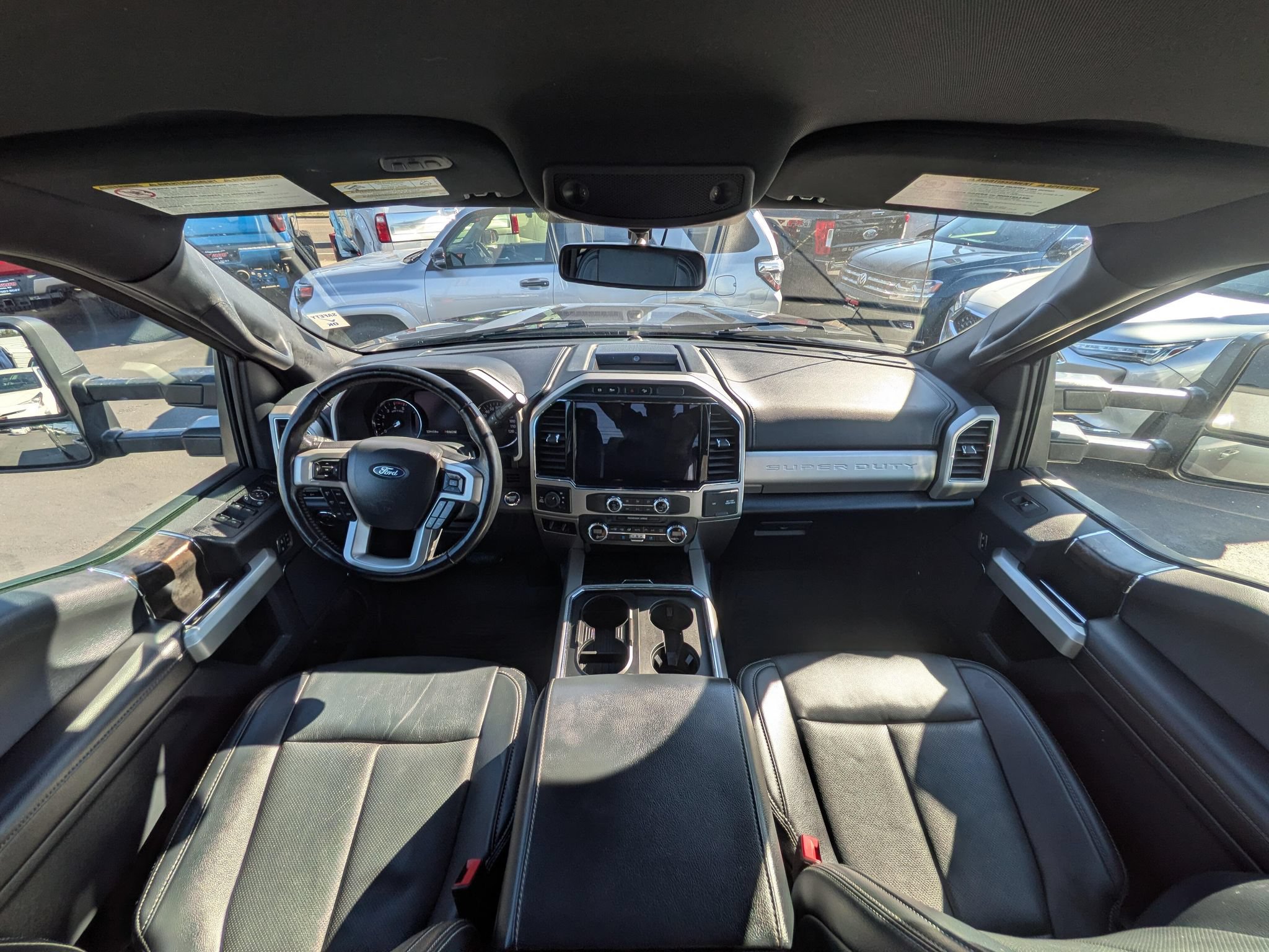Used 2022 Ford F350 Lariat w/ Lariat Ultimate Package AWD/4WD image 10
