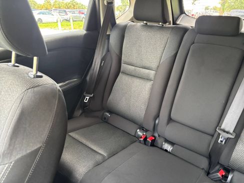 Used 2025 Nissan Rogue SV AWD/4WD image 41