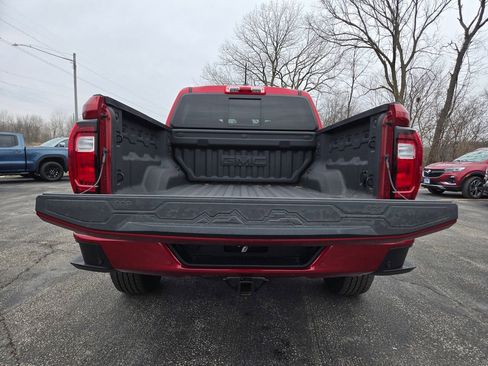 New 2025 GMC Canyon Elevation w/ Convenience Package image 23