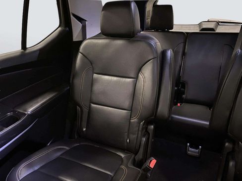 Used 2020 Chevrolet Traverse LT AWD/4WD image 23