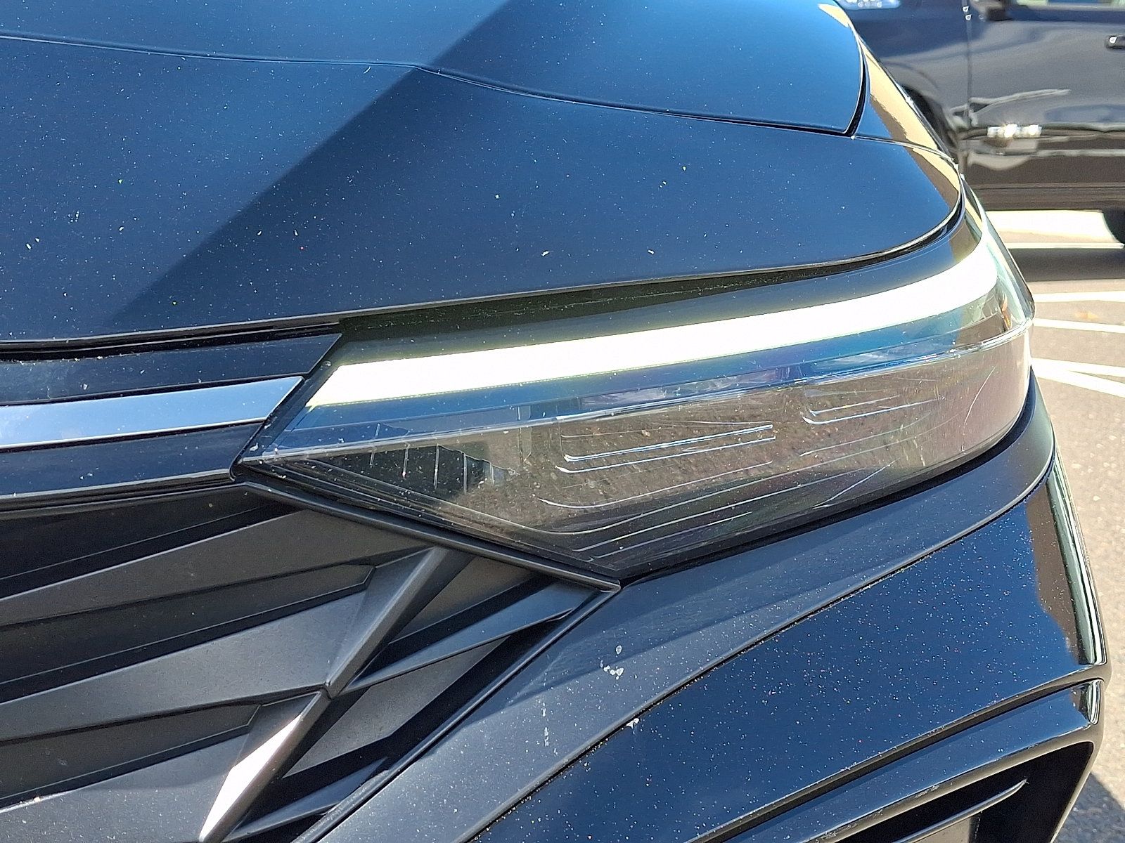 Certified 2025 Hyundai Elantra Limited FWD image 9
