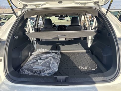 Certified 2025 Subaru Crosstrek 2.5i Limited w/ Crosstrek Mirror Package image 16