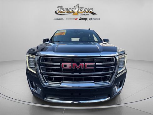 Used 2021 GMC Yukon SLT w/ SLT Luxury Plus Package image 3