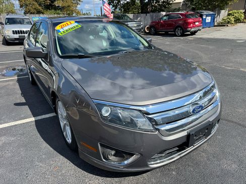 Used 2011 Ford Fusion SEL w/ Moons & Tunes Pkg image 3