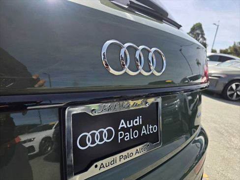 Used 2025 Audi Q5 2.0T Premium w/ Convenience Plus Package image 16