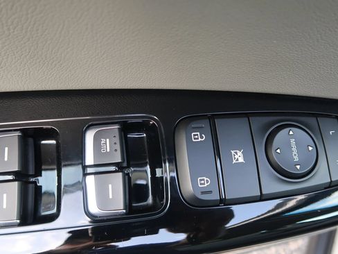 Used 2020 Kia Sportage EX w/ Option Group 15 FWD image 28