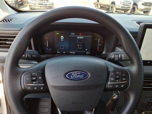 Used 2025 Ford Maverick XL w/ Equipment Group 101A image 17