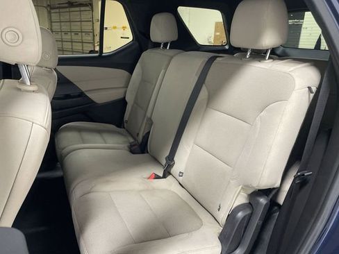 Used 2022 Chevrolet Traverse LS w/ Midnight/Sport Edition image 23