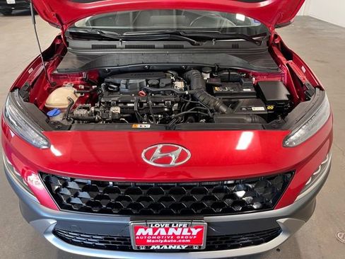 Used 2022 Hyundai Kona Limited image 9