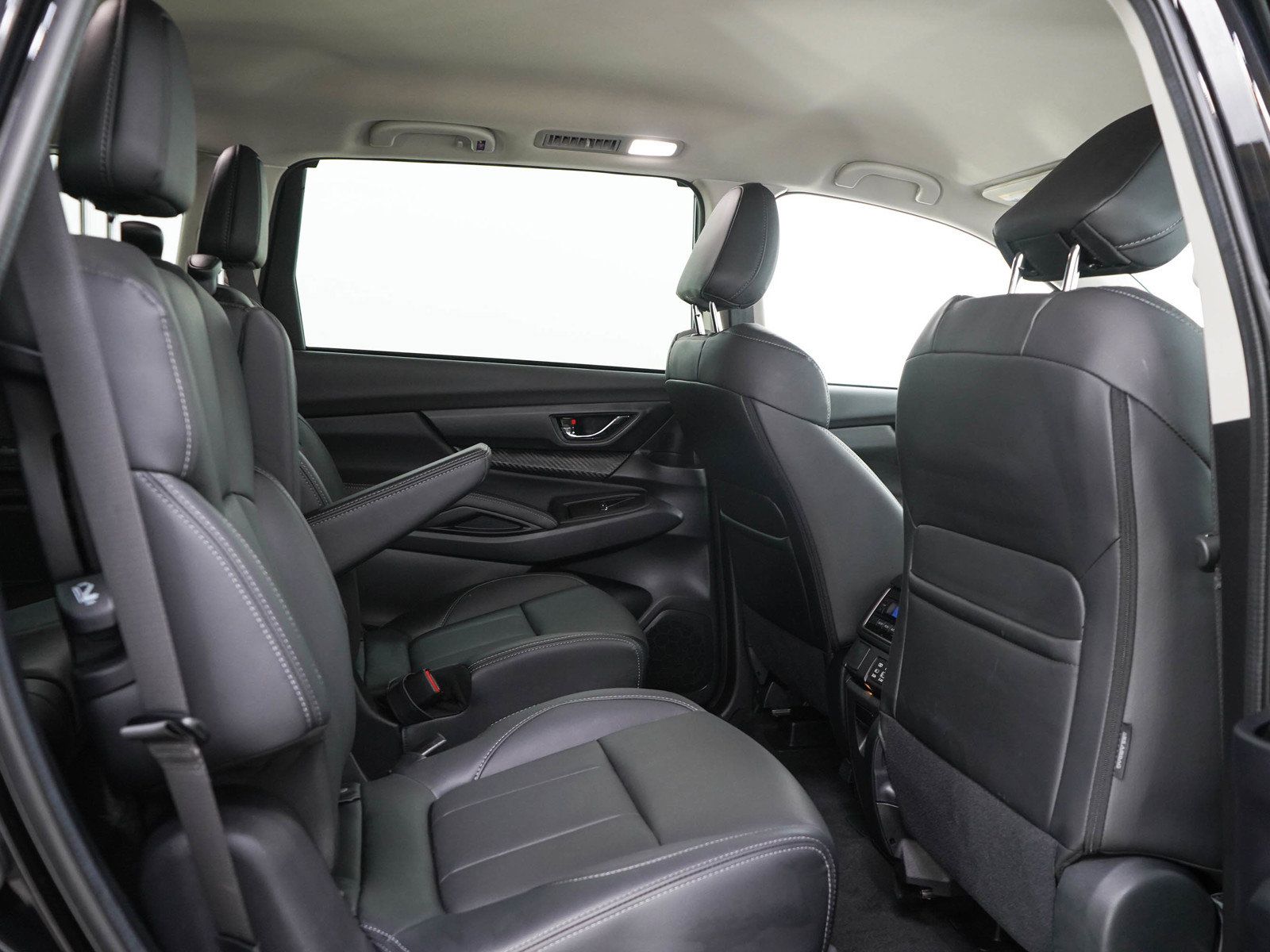 Certified 2026 Subaru Ascent Premium AWD/4WD image 14