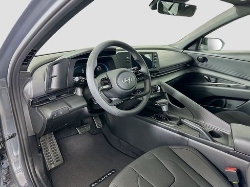 New 2026 Hyundai Elantra Sport image 9