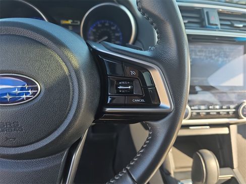 Used 2018 Subaru Outback 2.5i Limited image 18