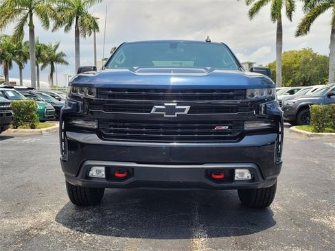 Used 2020 Chevrolet Silverado 1500 LT Trail Boss image 2
