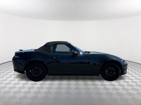 Used 2023 MAZDA MX-5 Miata Grand Touring image 6