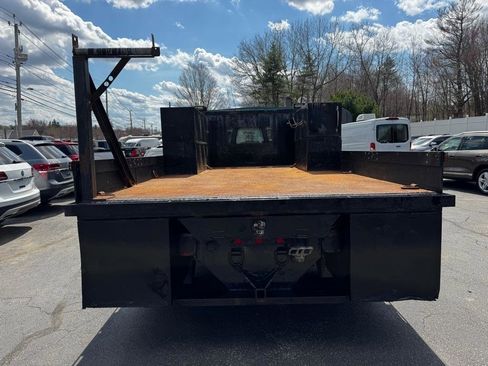 Used 2016 Ford F550 2WD Regular Cab Super Duty image 5