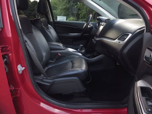Used 2018 Dodge Journey GT w/ Nav & Sun Group AWD/4WD image 18