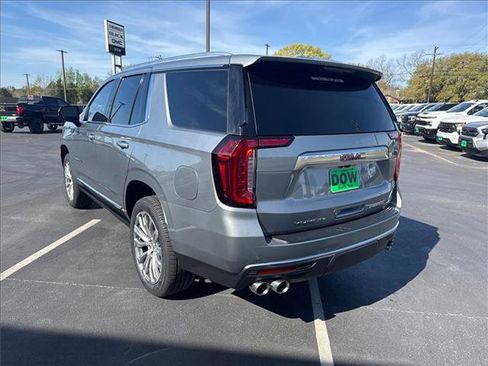 Used 2023 GMC Yukon Denali w/ LPO, Floor Liner Package image 10