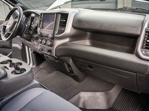 Used 2022 RAM 2500 Big Horn w/ Cold Weather Group image 33