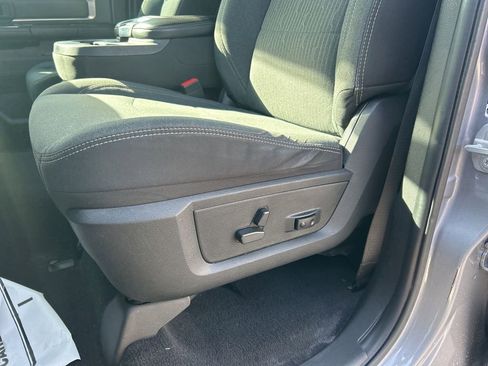 Used 2022 RAM 1500 Classic Warlock w/ Technology Package I image 11