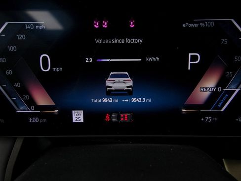 Used 2024 BMW iX xDrive50 w/ Premium Package AWD/4WD image 17