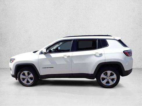Used 2018 Jeep Compass Latitude w/ Popular Equipment Group AWD/4WD image 7