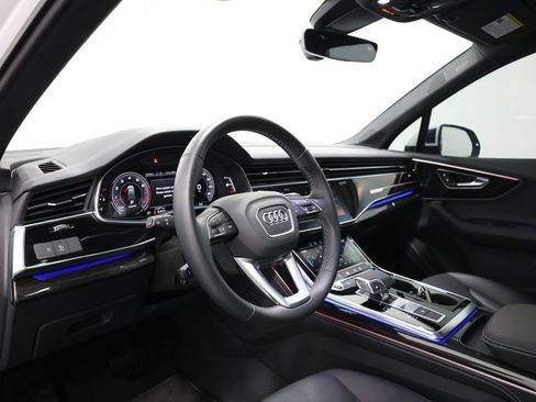 Used 2025 Audi Q7 3.0T Premium Plus w/ Premium Plus Package AWD/4WD image 15