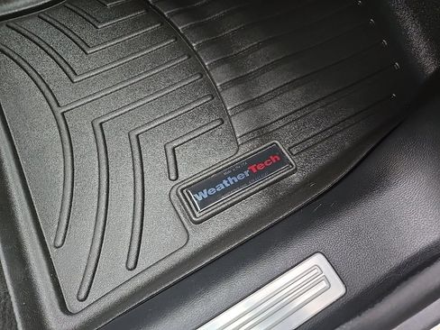 Used 2022 Ford Explorer ST-Line image 75