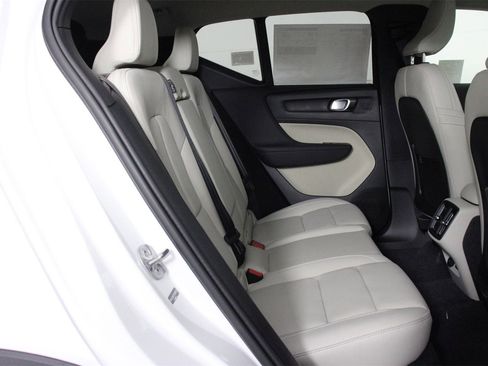 New 2026 Volvo XC40 B5 Plus w/ Protection Package Premier image 11