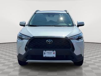 Used 2024 Toyota Corolla Cross LE w/ Moonroof Package AWD/4WD video 2