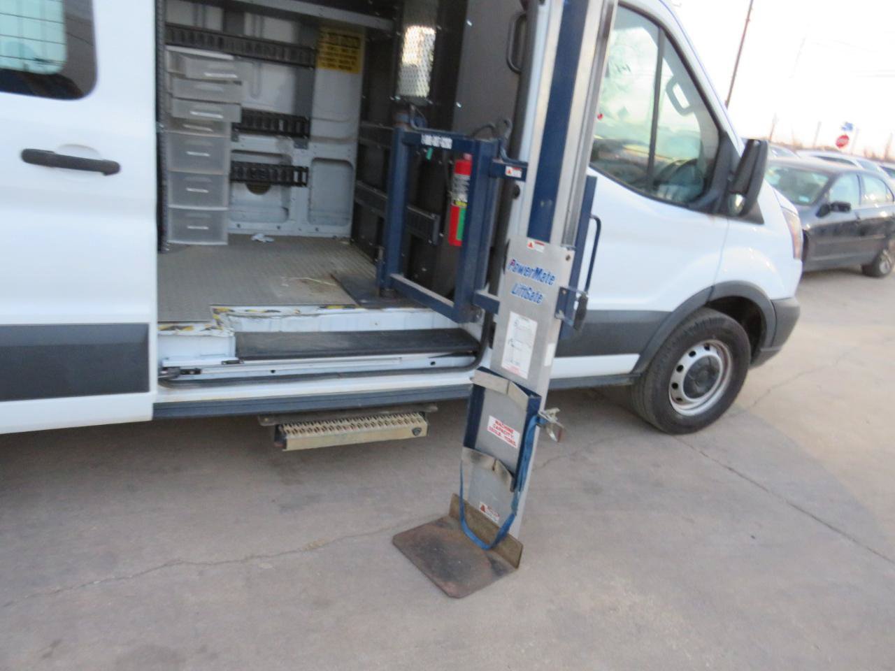 Used 2016 Ford Transit 350 148 Medium Roof RWD image 31