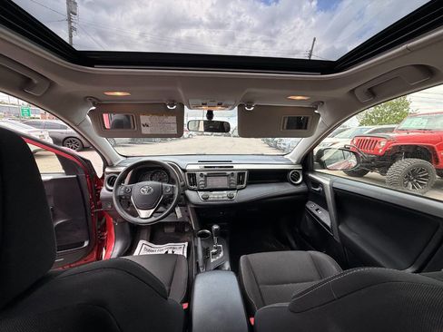 Used 2015 Toyota RAV4 XLE w/ Outdoor Package AWD/4WD image 37
